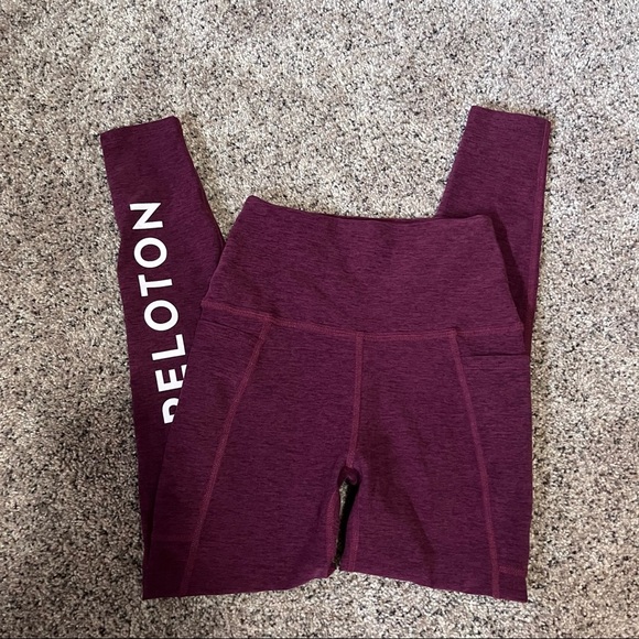 Beyond Yoga x Peloton Burgundy Leggings Size Small - Picture 1 of 8